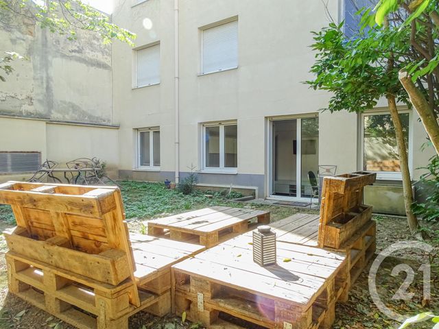 Appartement F2 à vendre - 2 pièces - 50.0 m2 - LYON - 69003 - RHONE-ALPES - Century 21 Part-Dieu